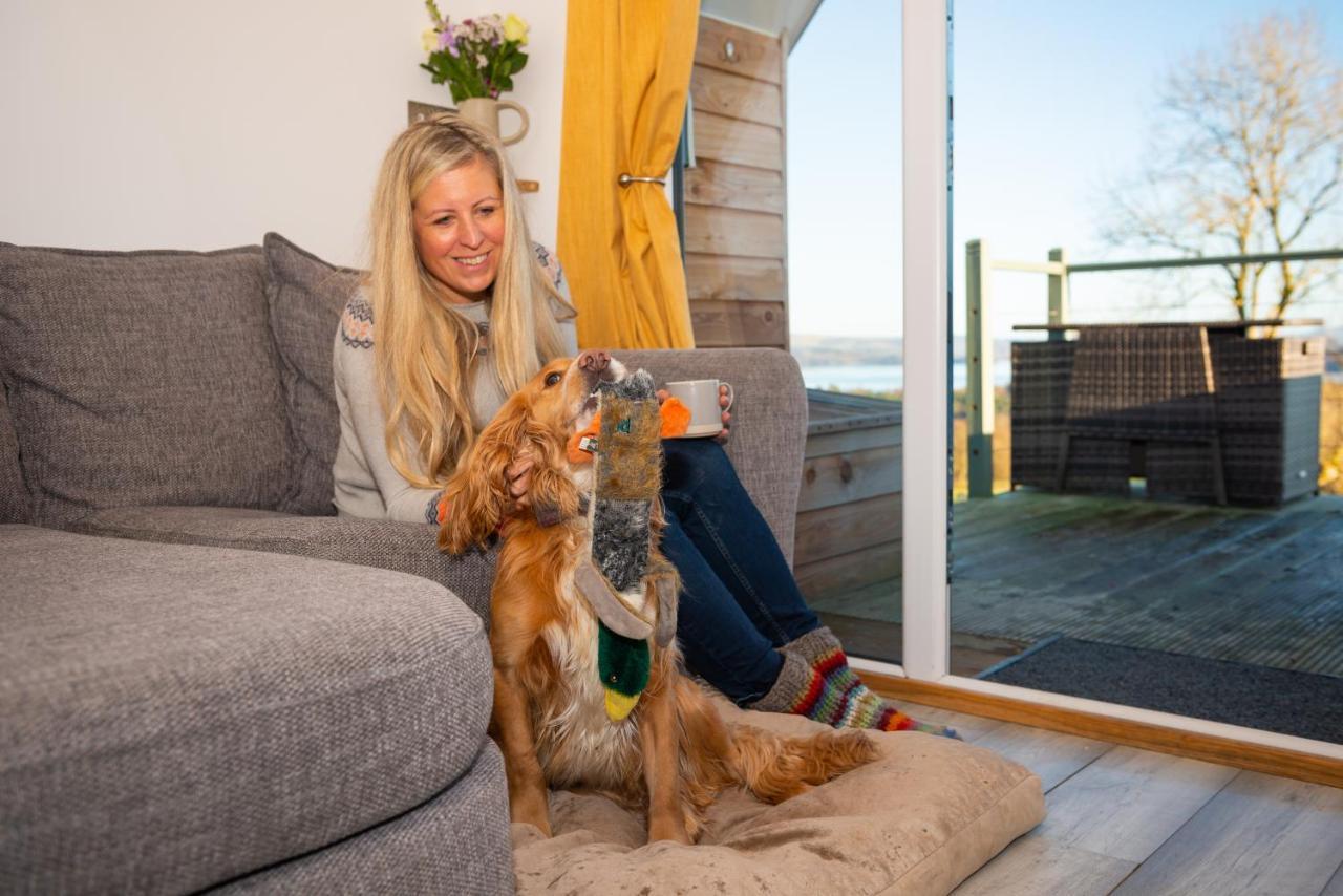 Bonnie Barns - Adults Only Luxury Lodges With Hot Tubs Luss Bagian luar foto
