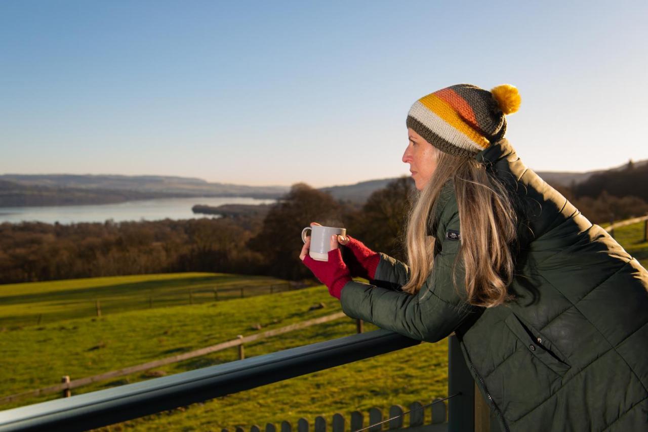 Bonnie Barns - Adults Only Luxury Lodges With Hot Tubs Luss Bagian luar foto