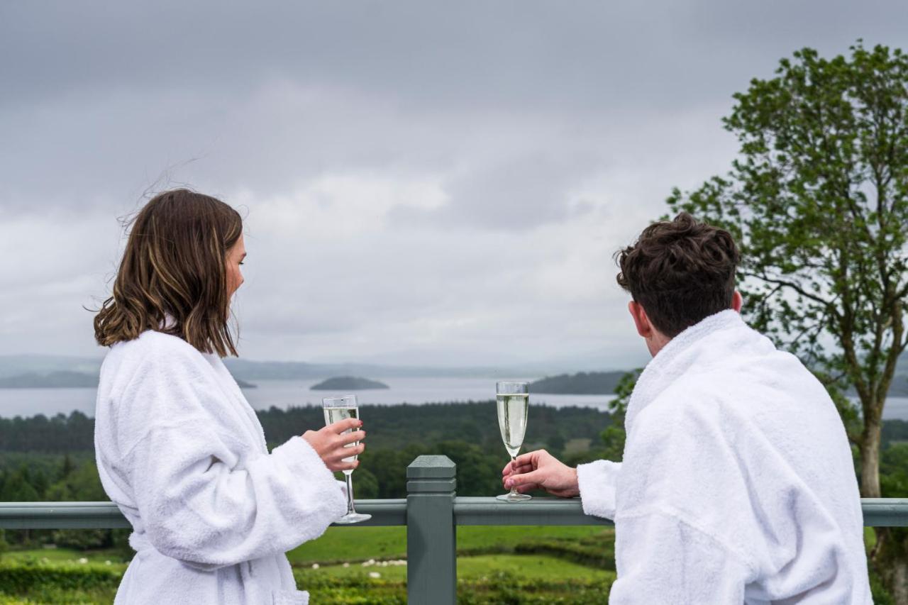 Bonnie Barns - Adults Only Luxury Lodges With Hot Tubs Luss Bagian luar foto